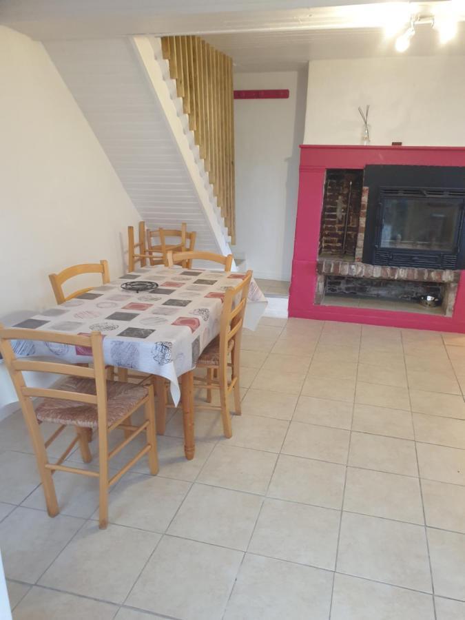 Villa À flanc de colline à Cormeilles  Extérieur photo